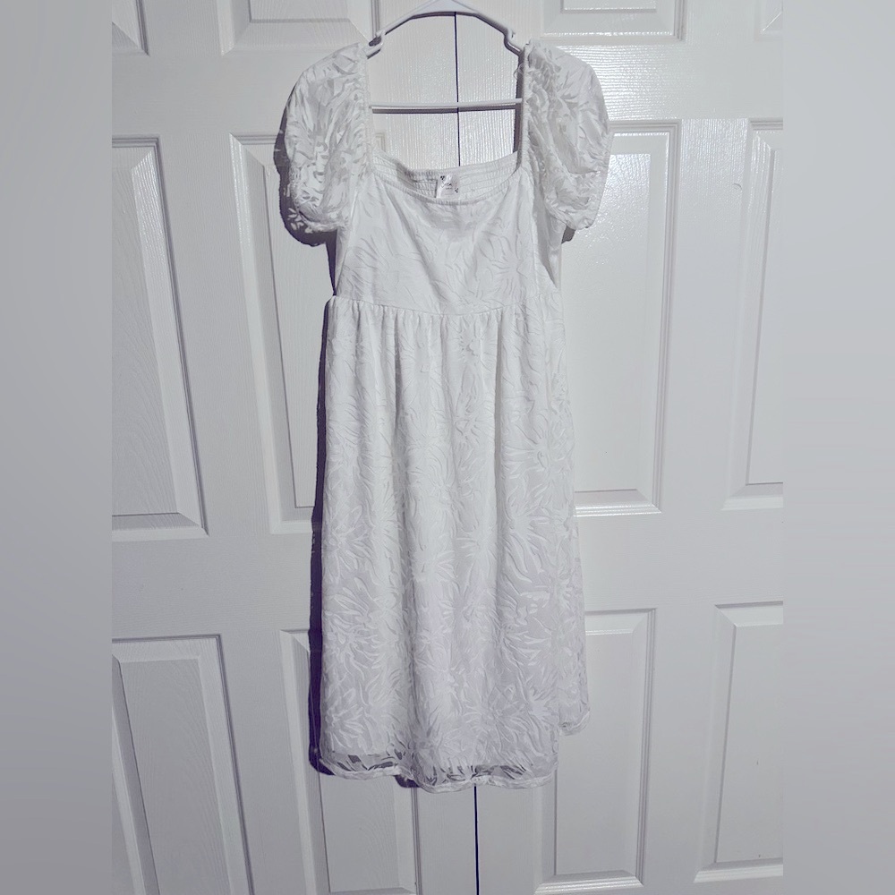 Siren Lily White Dress